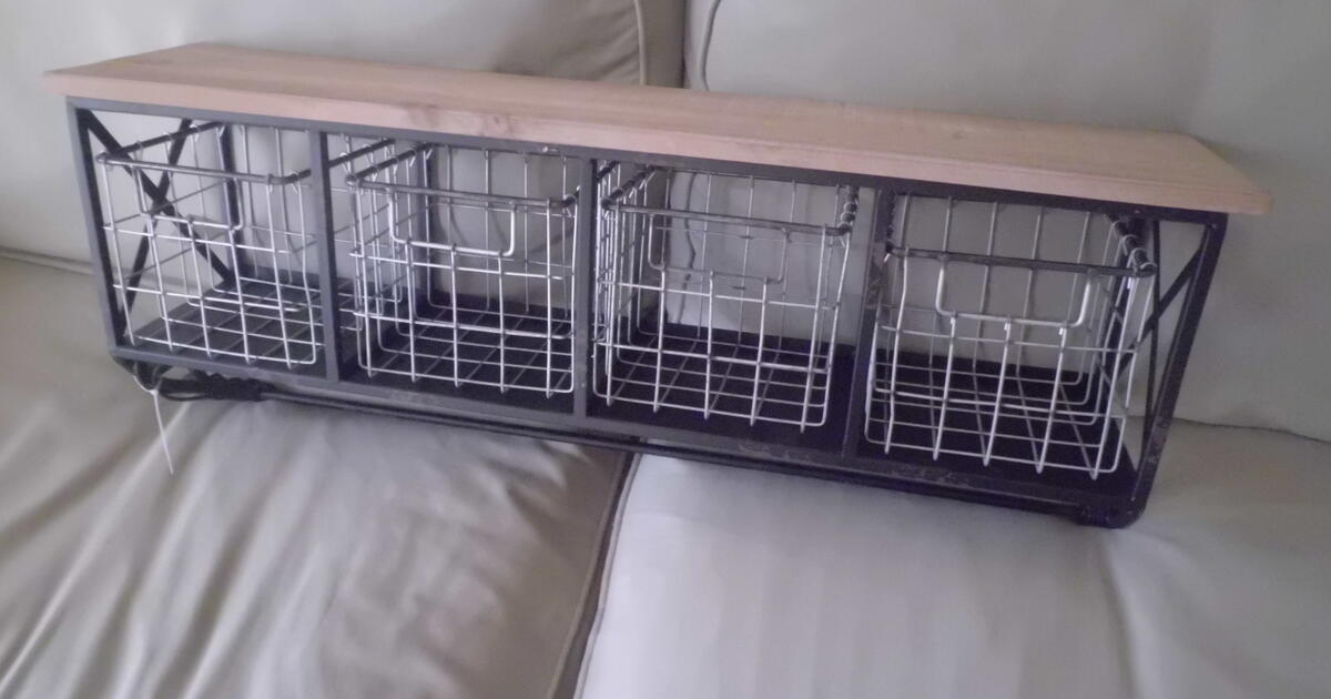 Coat hanger/ Storage for 25 in Des Moines, WA For Sale & Free — Nextdoor