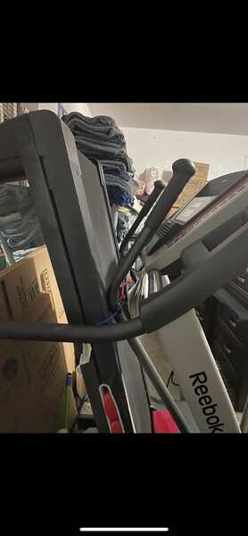 Reebok crosswalk v7 90 treadmill hotsell