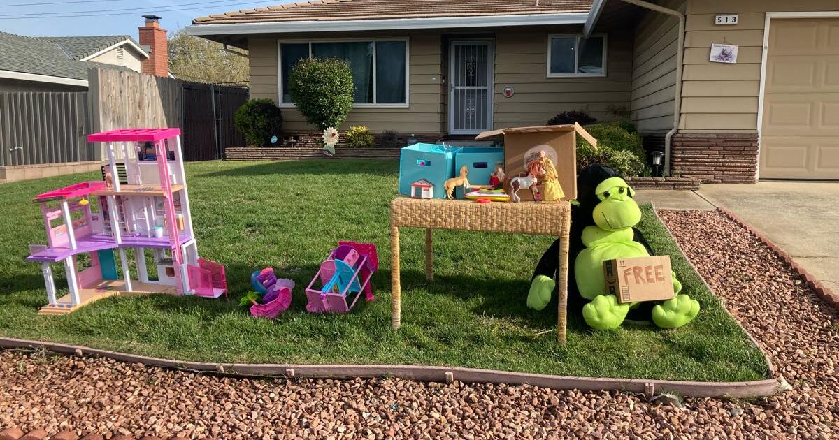 Barbie toys for Free in Roseville, CA Finds — Nextdoor