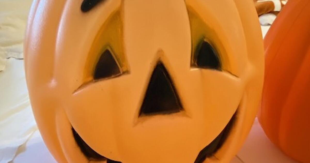 Vintage general foam plastics large lighted pumpkin 24 blow mold jack
