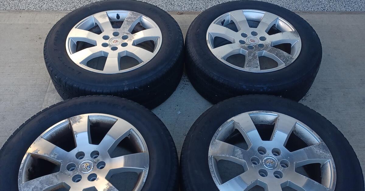 Cadillac Srx Wheels And Tires! Make Offer! for 123 in Park Ridge, IL