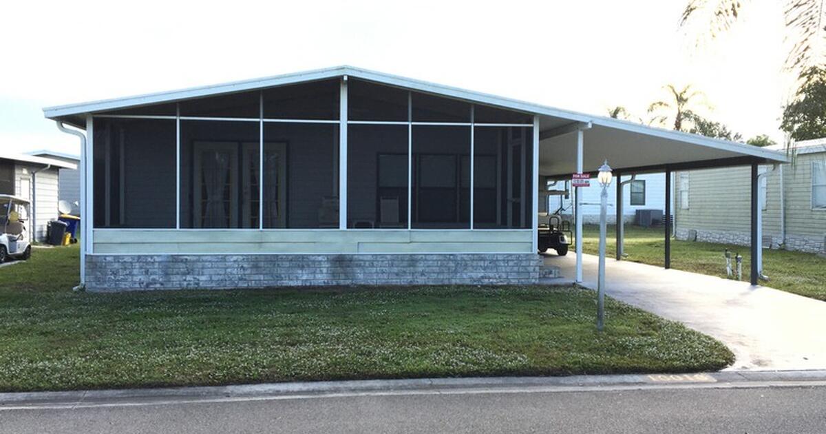 Manufactured Home In Indianwood Golf & Country Club for 25000 in