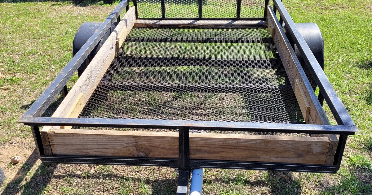 Trailer Tractor Supply carry on. for 800 in Cleburne, TX For Sale