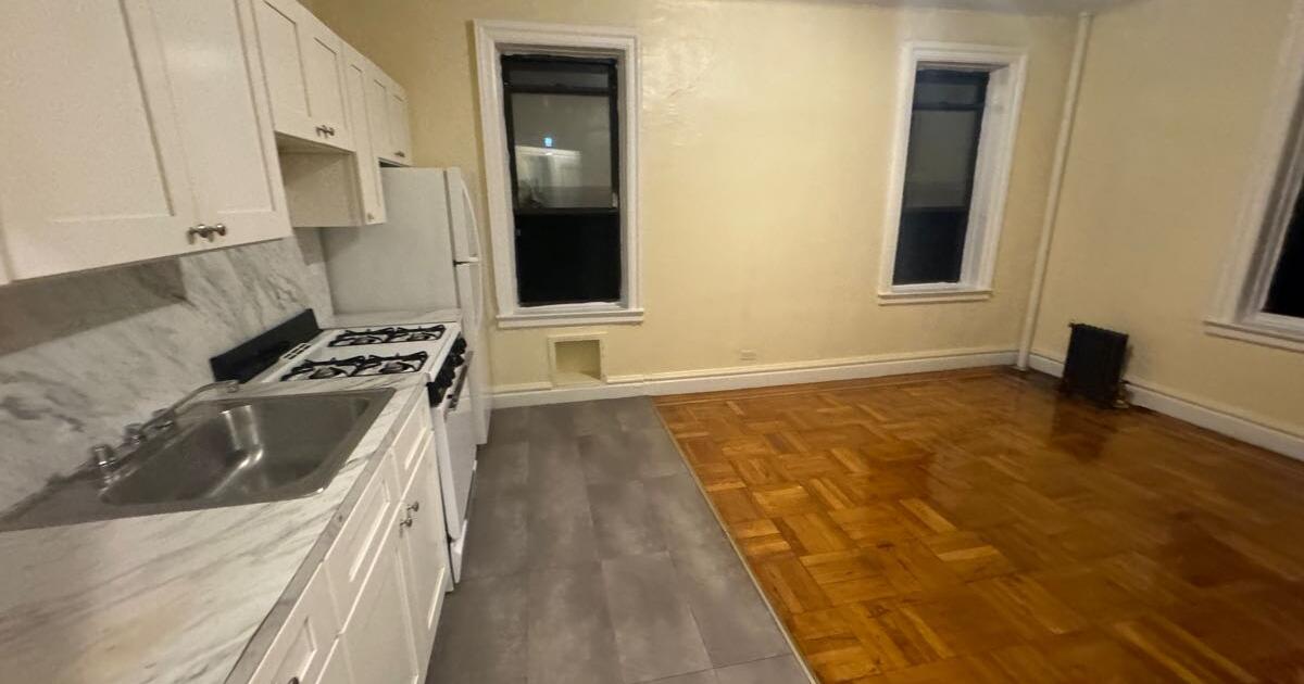 Junior 1 bedroom for 2000 in Bronx, NY For Sale & Free — Nextdoor