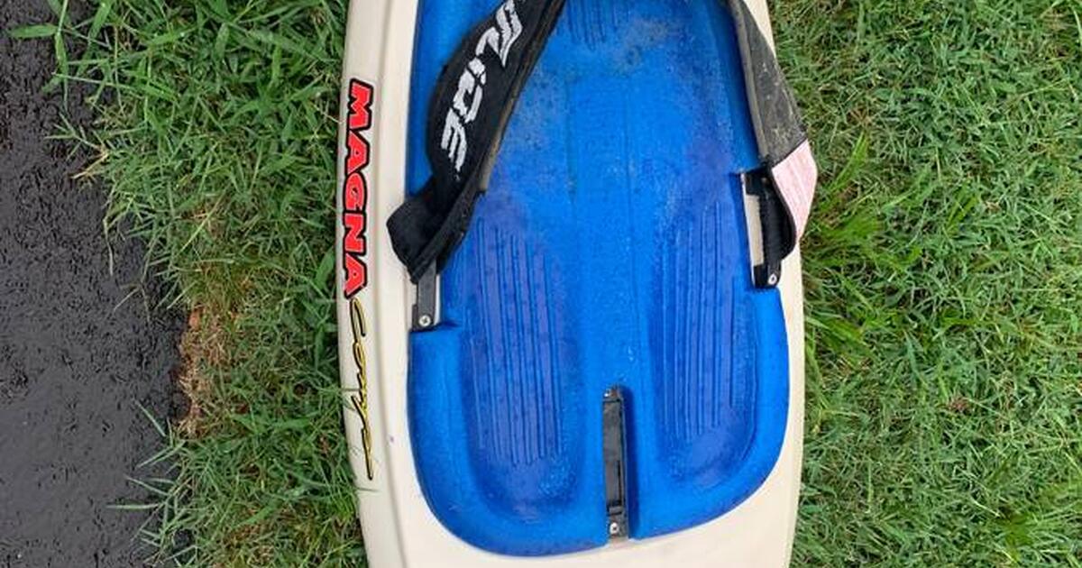 Hydroslide kneeboard for 25 in Fairfax, VA For Sale & Free — Nextdoor