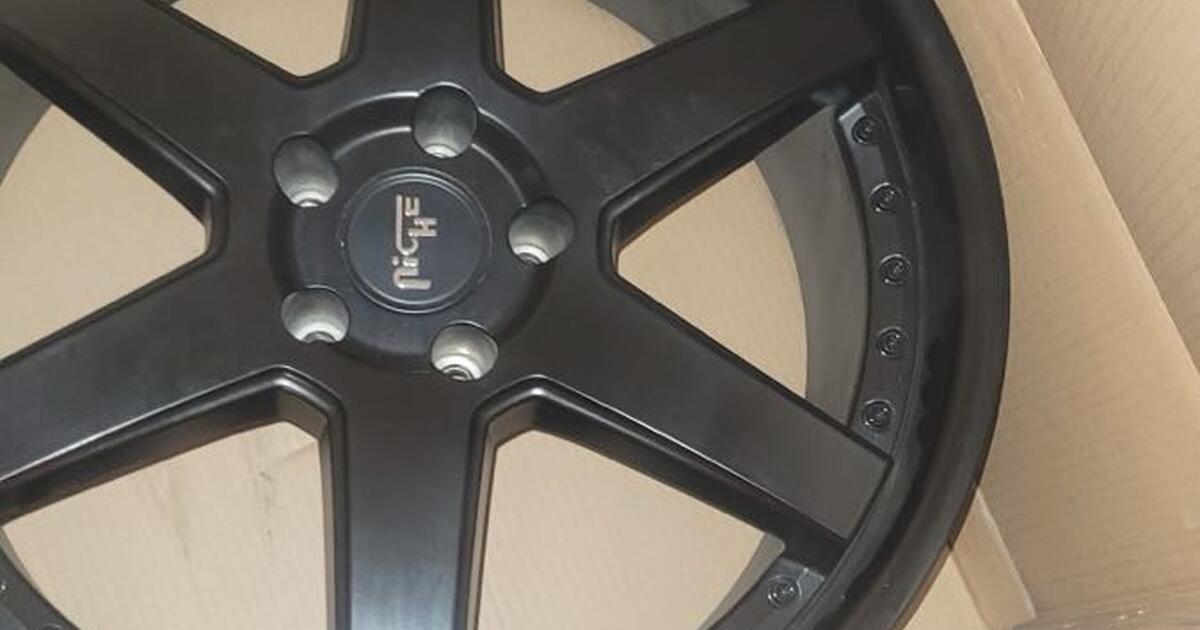 20 in rims for 450 in Southaven, MS For Sale & Free — Nextdoor