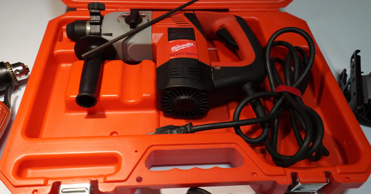 Milwaukee 5359 21 1 1 8 SDS Plus L Shape Rotary Hammer And Carry Box milwaukee-5359-21-1-1-8-sds-plus-l-shape-rotary-hammer-and-carry-box