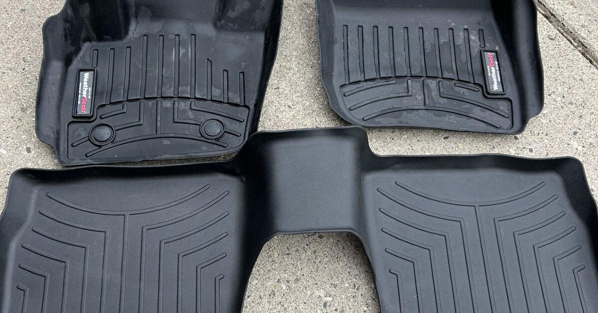 WeatherTech Floor Mats 2016 Ford Fusion, excellent condition! for 50