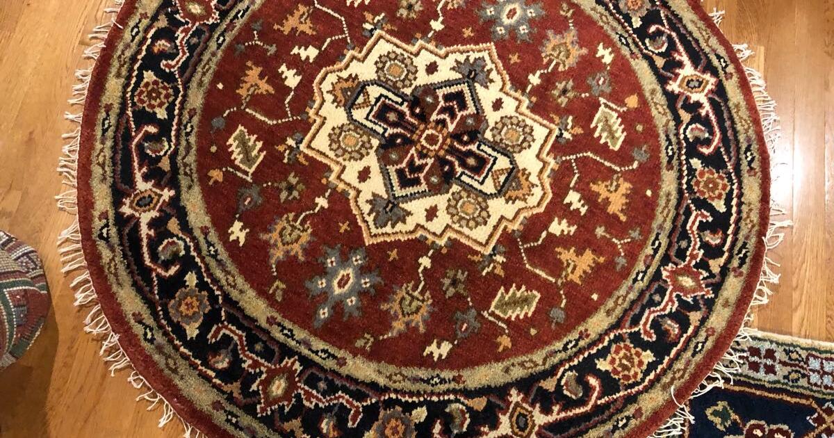 Round 4 ft Oriental rug Brand New Free Porch Delivery for 150 in