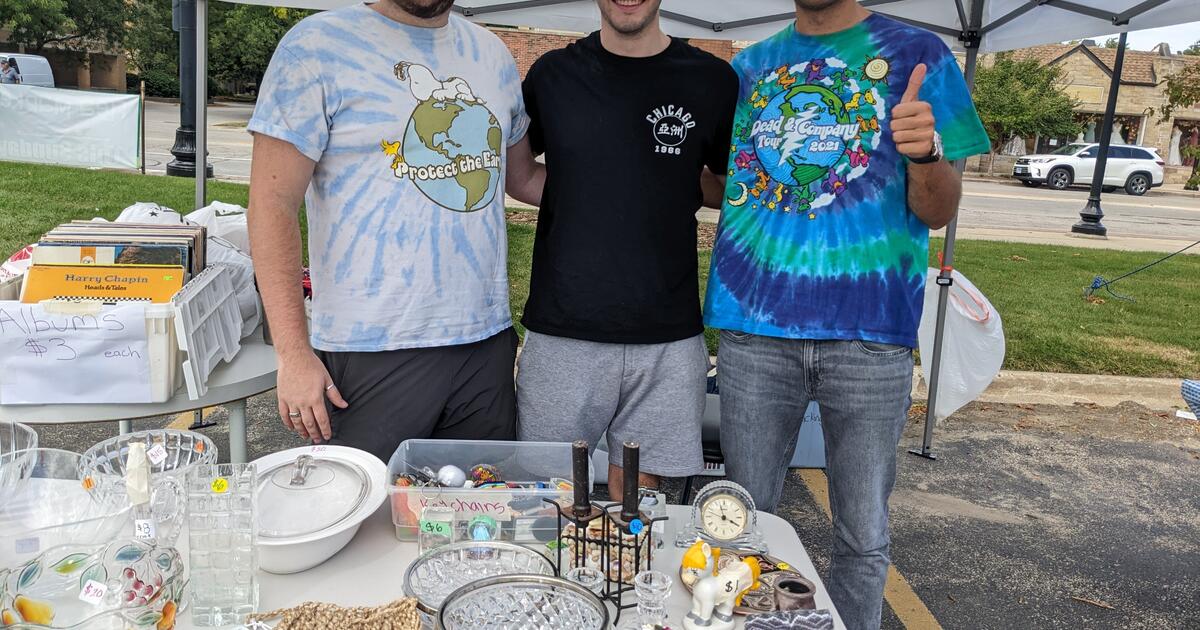 Skokie Flea Market Frenzy for Free in Skokie, IL Finds — Nextdoor