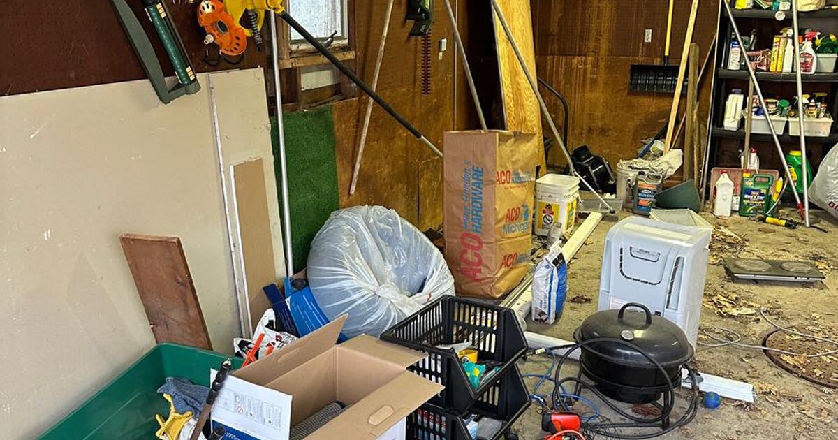 Garage clean out Weds 430530 for Free in Saline, MI For Sale