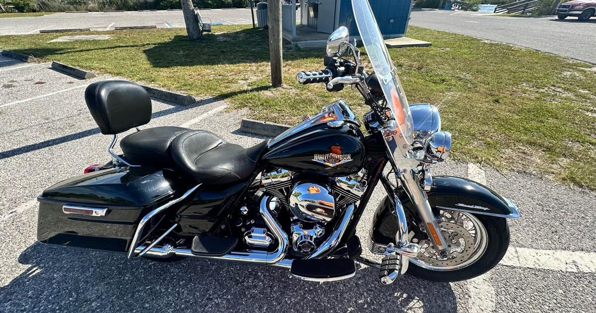2015 Harley Davidson Road King for 14500 in Spring Hill, FL For Sale