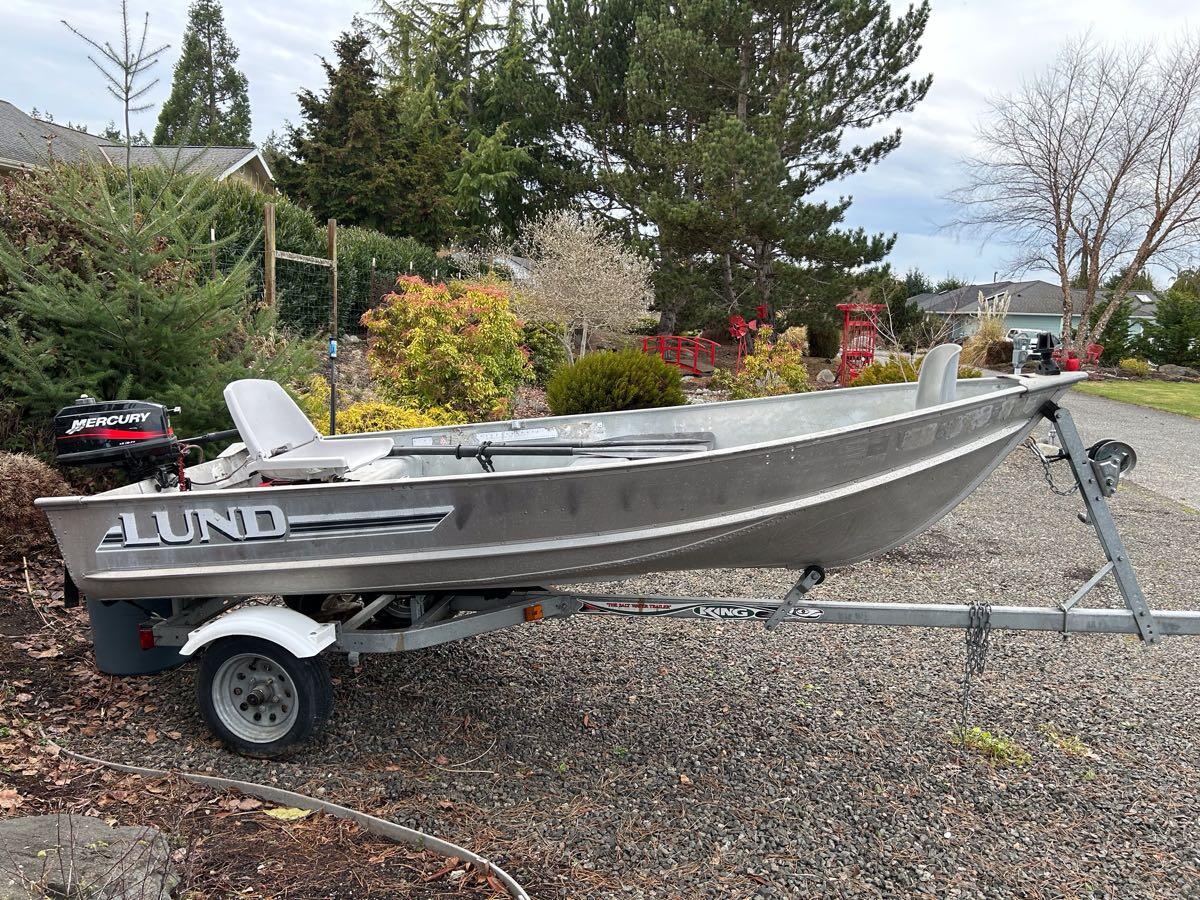 12ft Aluminum Lund boat(1994), King Saltwater trailer(2011), 5 HP