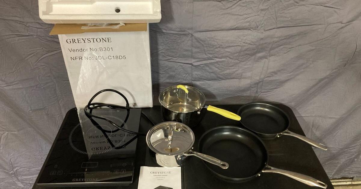 Greystone induction cooktop with pots & pans for 200 in Gainesville