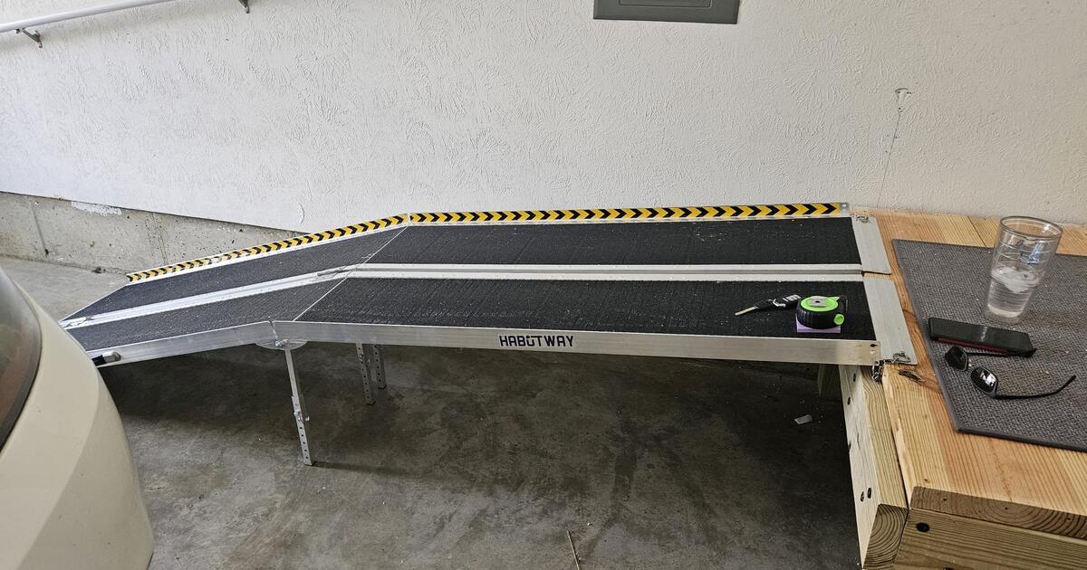 9' Wheelchair Ramp for $220 in Hamilton, OH | For Sale & Free — Nextdoor