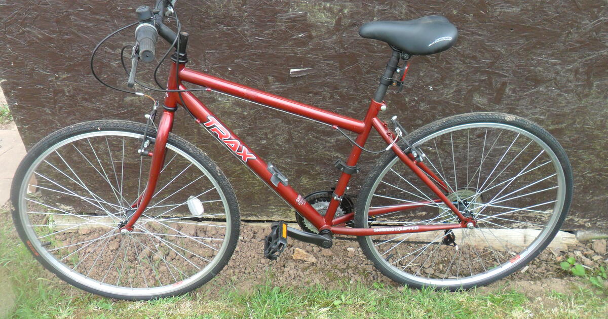 Trax T700 Hybrid Adult Bike for 35 in Derby England For Sale