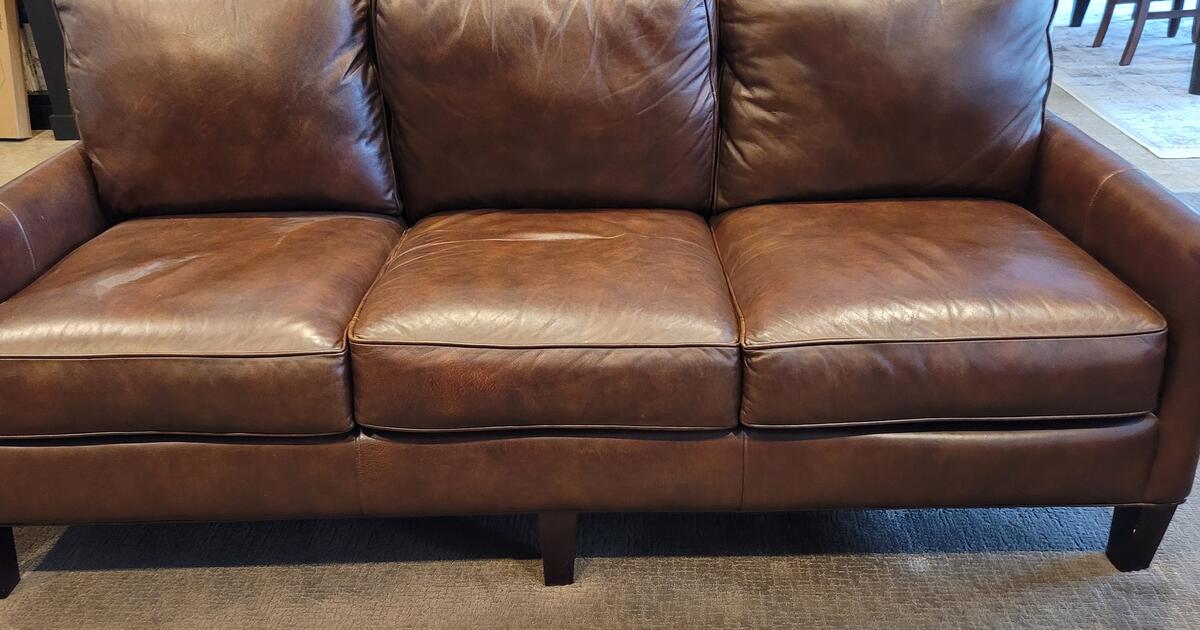 Thomasville leather couch for 525 in Meridian, ID For Sale & Free