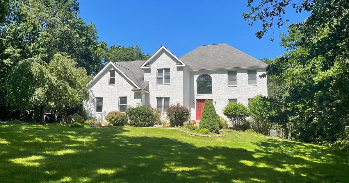 610 Shane Drive for 475000 in Effort, PA Finds — Nextdoor