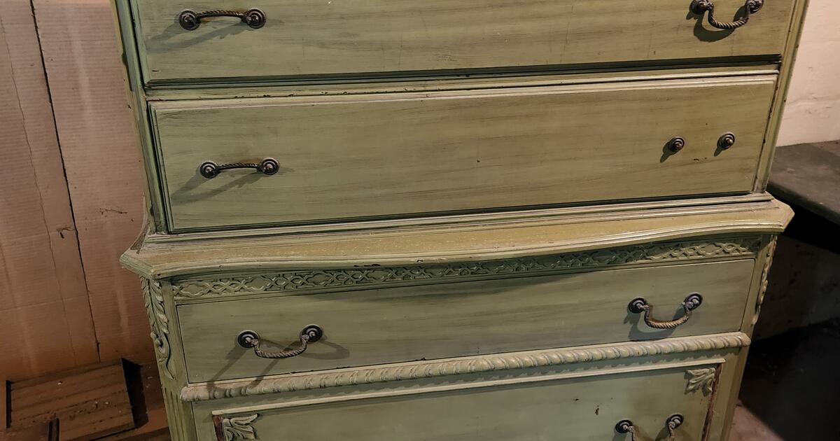 Old Quality made dresser. for 40 in Minneapolis, MN Finds — Nextdoor