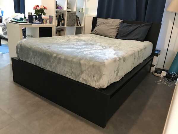 constant Notitie Sinewi IKEA Malm Bed 140x200 Met Matras Te Koop Voor 225 € In Amsterdam, NH |  Gratis/Te Koop — Nextdoor