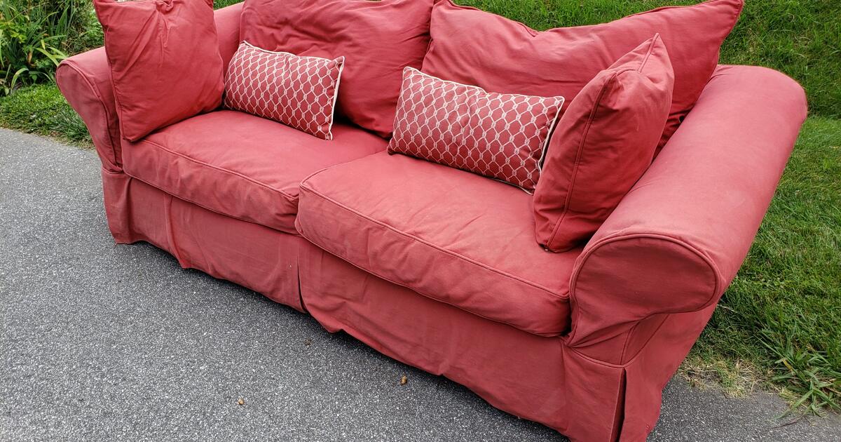 Queen Size Sleeper Sofa for Free in Summerfield, NC For Sale & Free