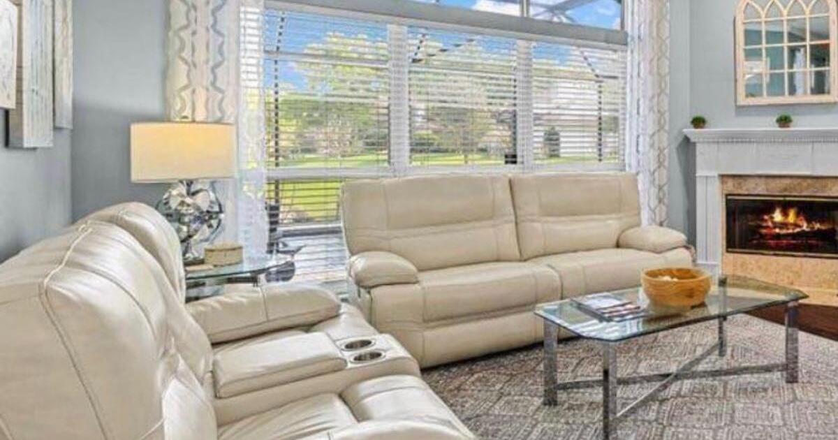 Dual Recliner Couches for 1995 in Jacksonville, FL Finds — Nextdoor