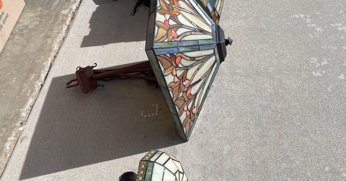 Tiffany lamp collection for 175 in Encinitas, CA For Sale & Free