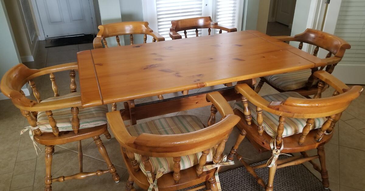 Solid Wood Country Living Dining Room Set Table, 6 Chairs and Hutch