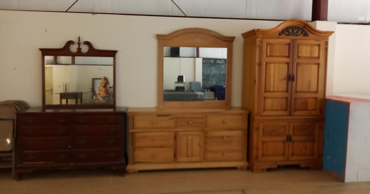 dressers, av units, toys for a donation to mission work for 40 in