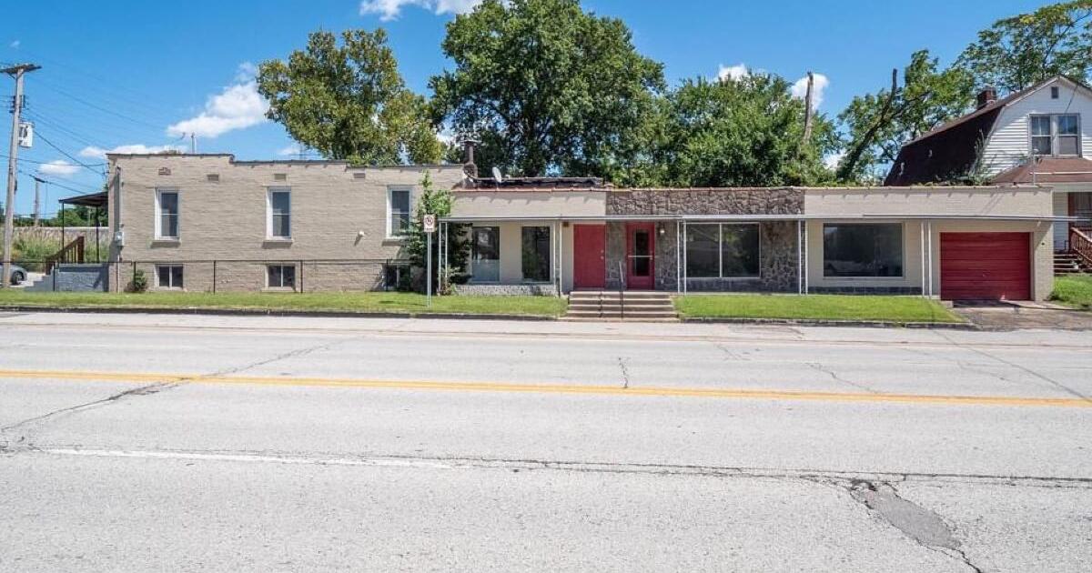 Mixed Business & Residential Property for Sale in Pagedale, MO in St ...