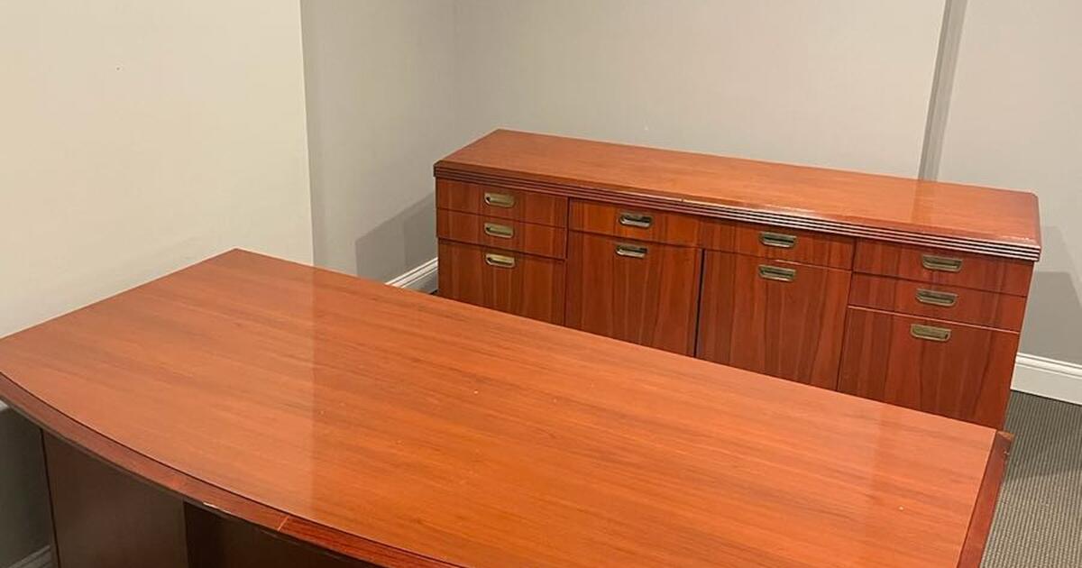 Multiple office desk sets. Office moving! for Free in Kansas City, MO