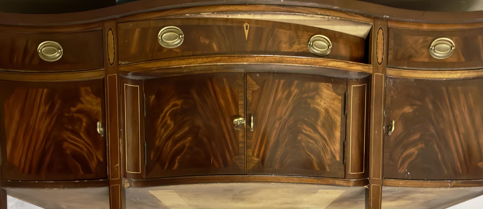 Vintage Furniture Piece for Free in Brooklyn, NY For Sale & Free