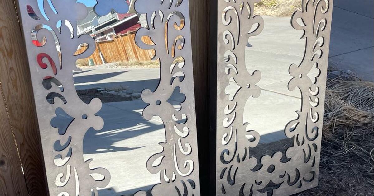 PENDINGFree Mirrors for Free in Denver, CO For Sale & Free — Nextdoor