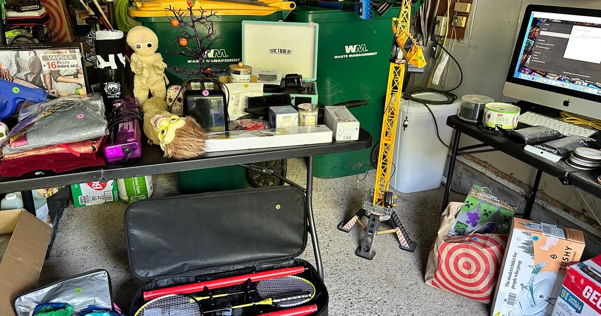Garage Sale Priced to Sell for Free in Baldwinsville, NY For Sale