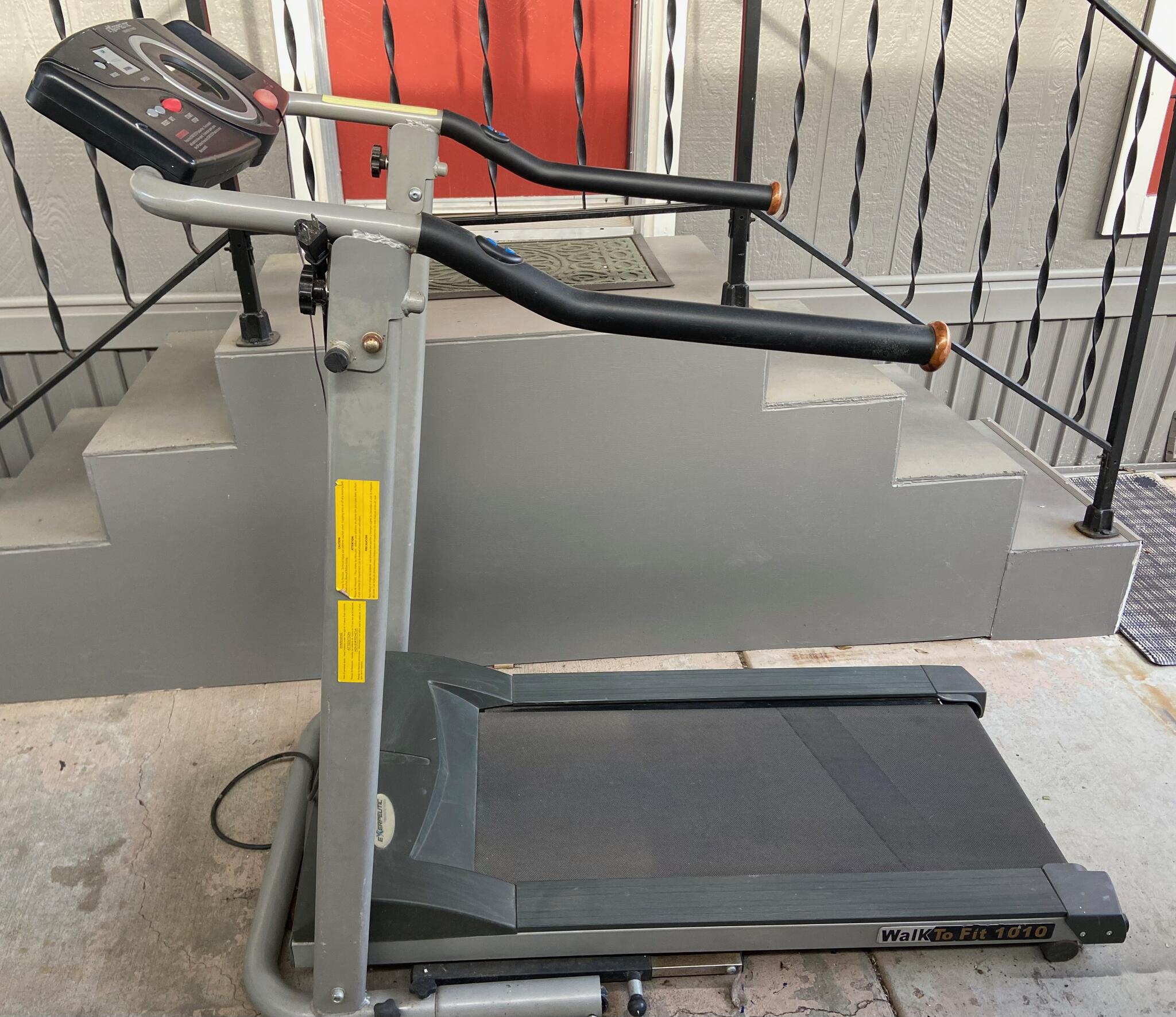 Exerpeutic discount treadmill 1010