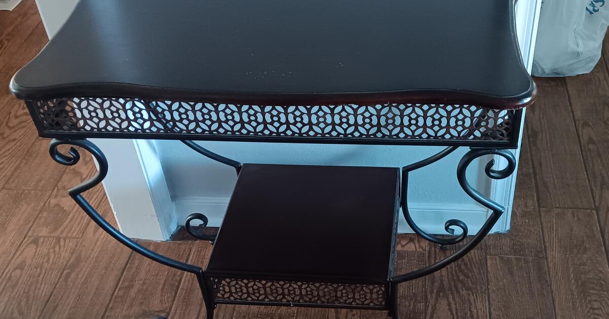 YARD SALE 11 NOV 10AM 3PM for 123 in Chester, VA For Sale & Free