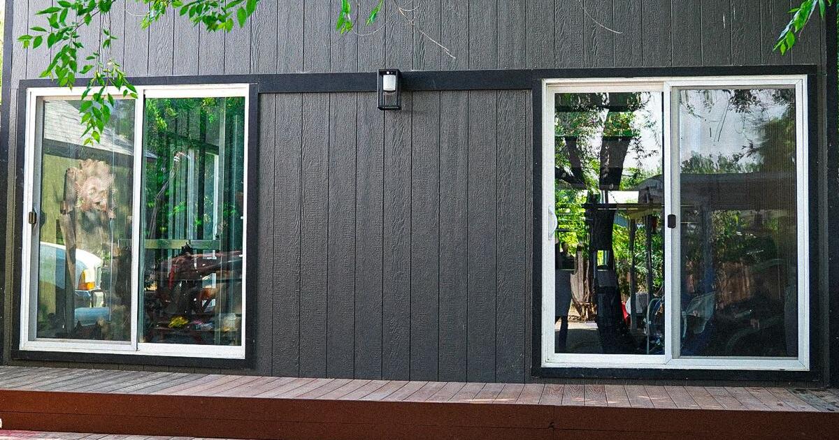 Tiny house for sale in old Agoura next to old Agoura park. for 35000