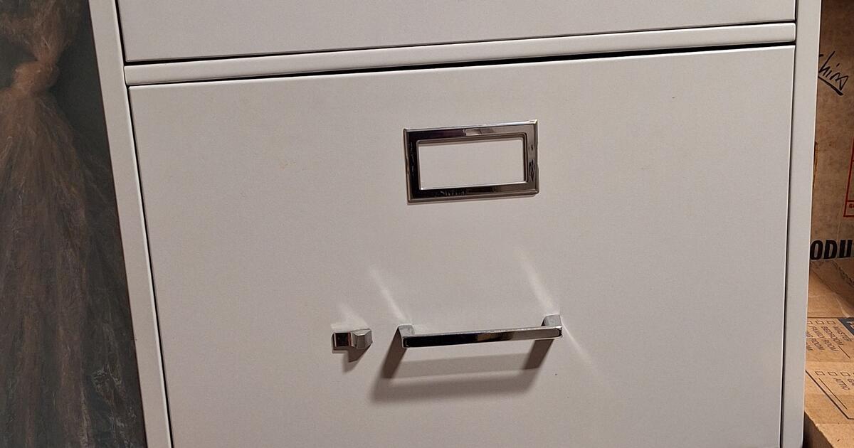 Tall File Anderson Mickey Co for 87 in Smithtown, NY For