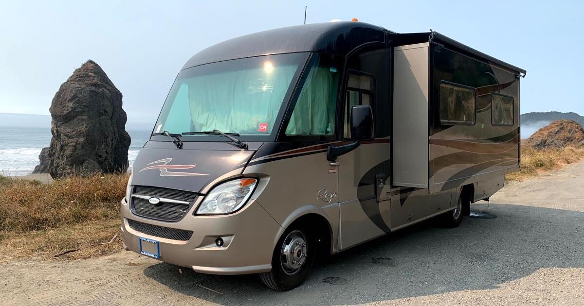 2010 Winnebago Reyo Itasca 25R for 65000 in Port Charlotte, FL For