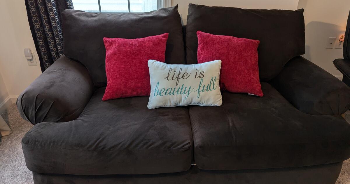 FREE - Large love Seat Sofa for Free in Woodland Park, CO | For Sale ...