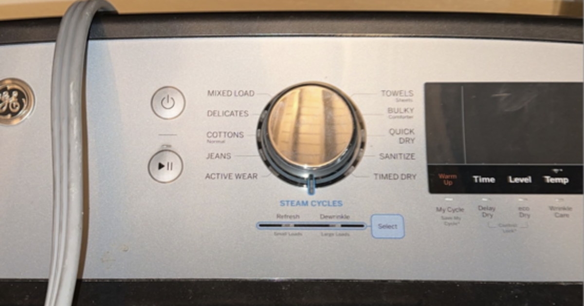 Ge smart washer and dryer electric need Gone asap for 700 in Flagstaff