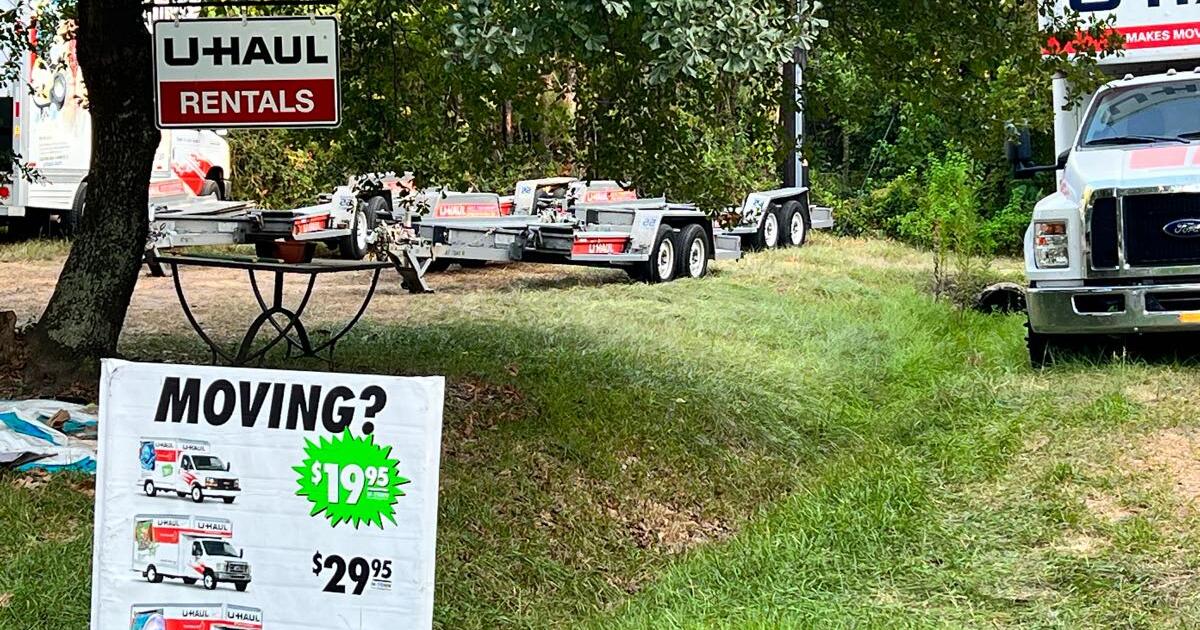 Uhaul InTown Truck Upgrade for Free in Kingwood, TX For Sale & Free