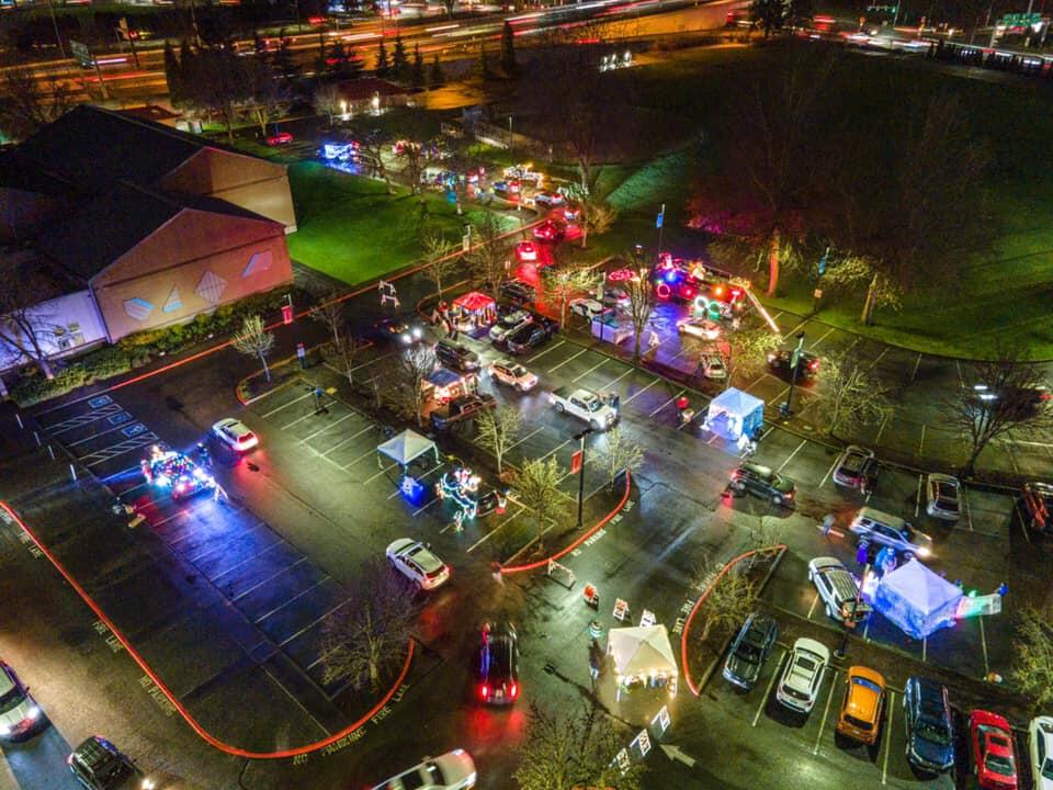 Battle of the Badges, Holiday Light Edition Winners... (Renton Police