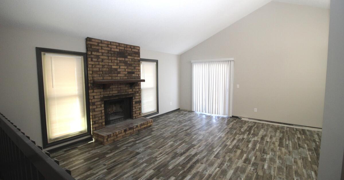 Maize School System, 4 Bed, 2 Bath, 2 Car Garage for 1785 in Wichita