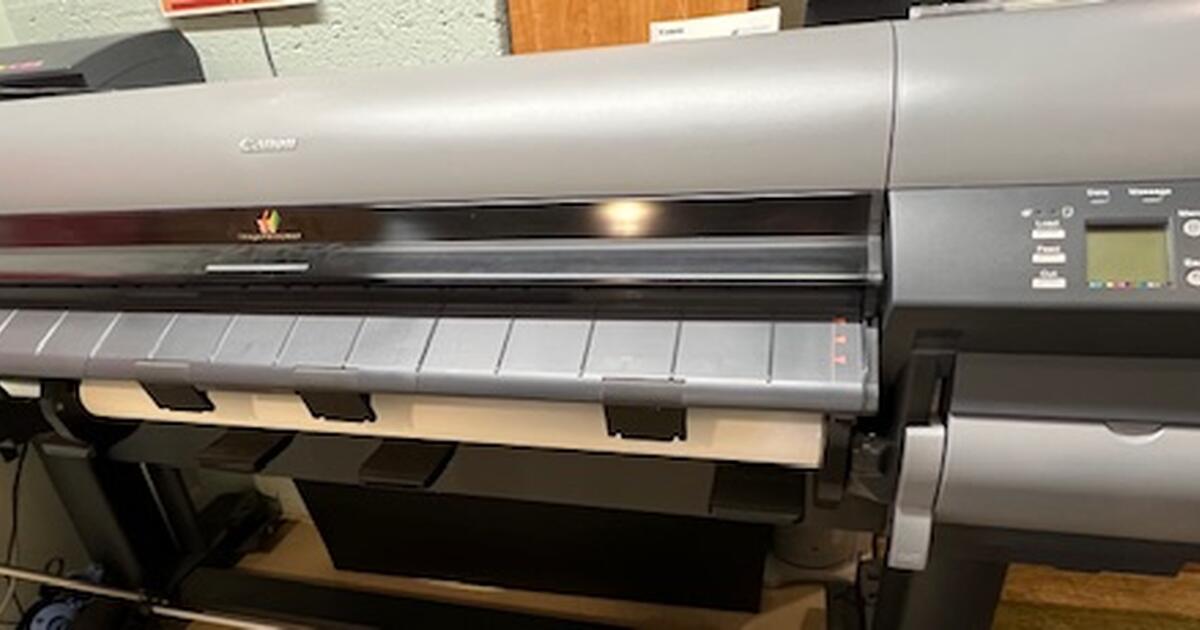 Canon ImagePrograf Ipf8400 LARGE 44″wide Format Inkjet Printer for 350