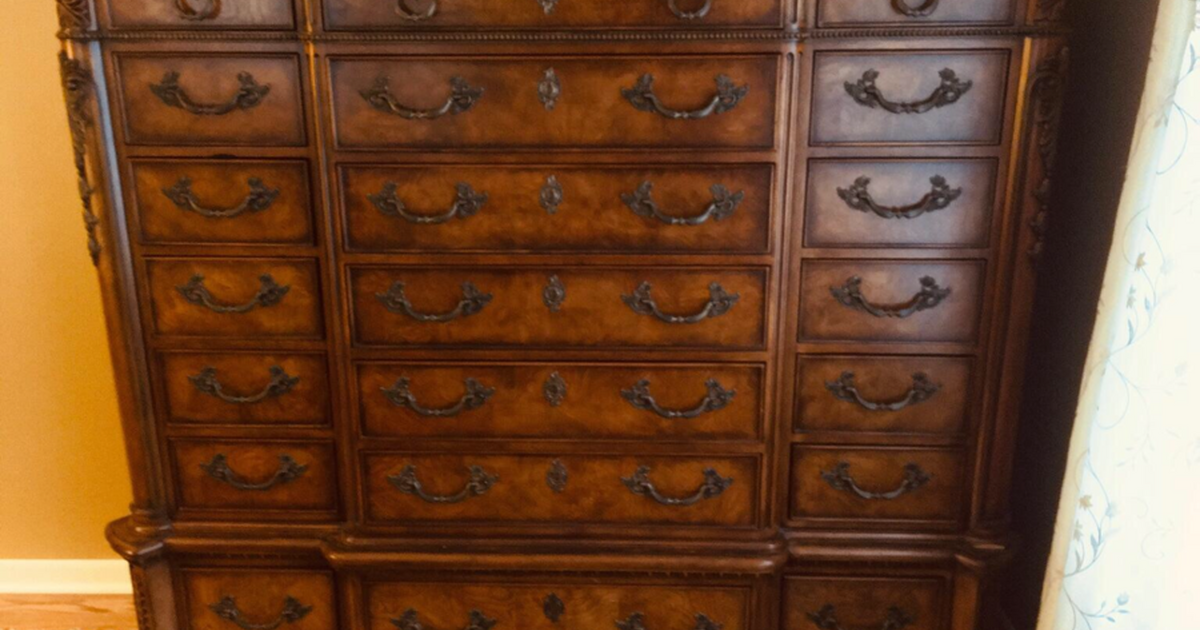 Beautiful Fancy dresser for 250 in Seattle, WA Finds — Nextdoor