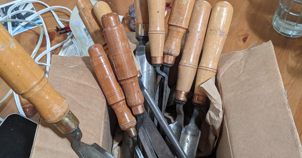 Collection of offset chisels for Free in Davis, CA | Finds — Nextdoor
