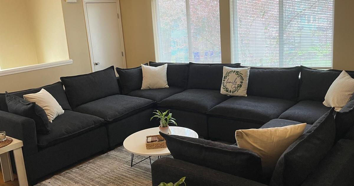 NEW! Kova Grand UShape Cloud Sectional Couch by Albany Park Delivery