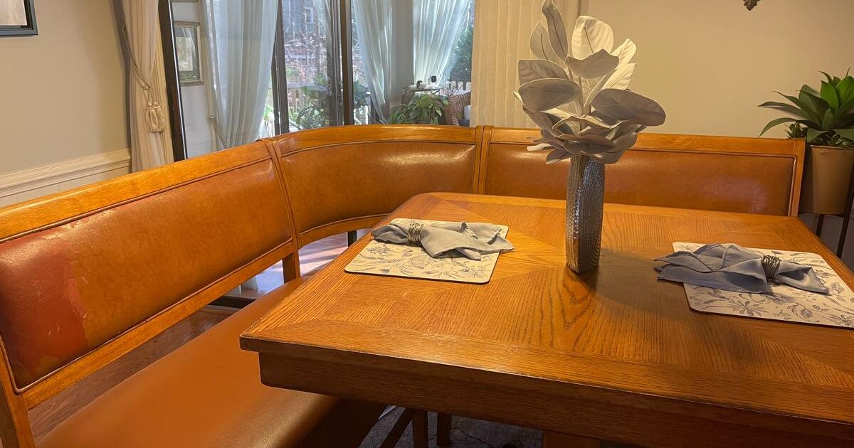 Dining Room furniture for Free in Midlothian, VA For Sale & Free