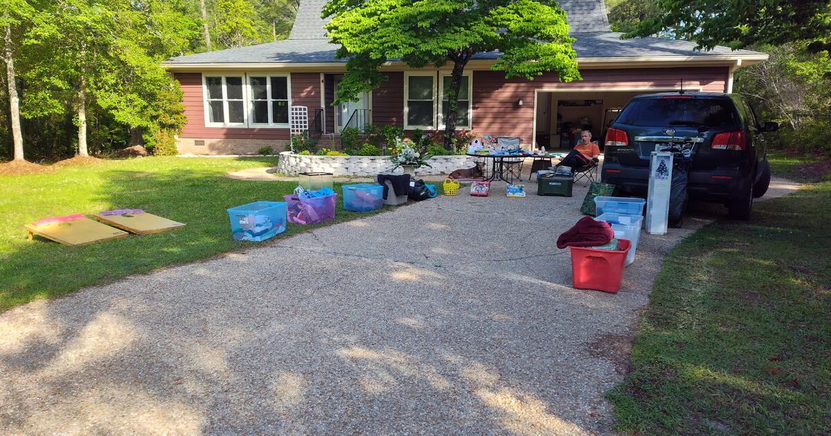 Yard sale in New Bern, NC | For Sale & Free — Nextdoor